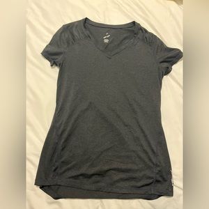 Athletic gray top